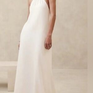 BR Elegant Cream Backless Dress size 6 brand new